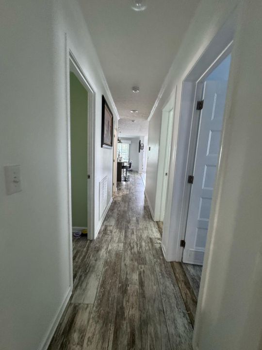 For Sale: $150,000 (4 beds, 2 baths, 1310 Square Feet)