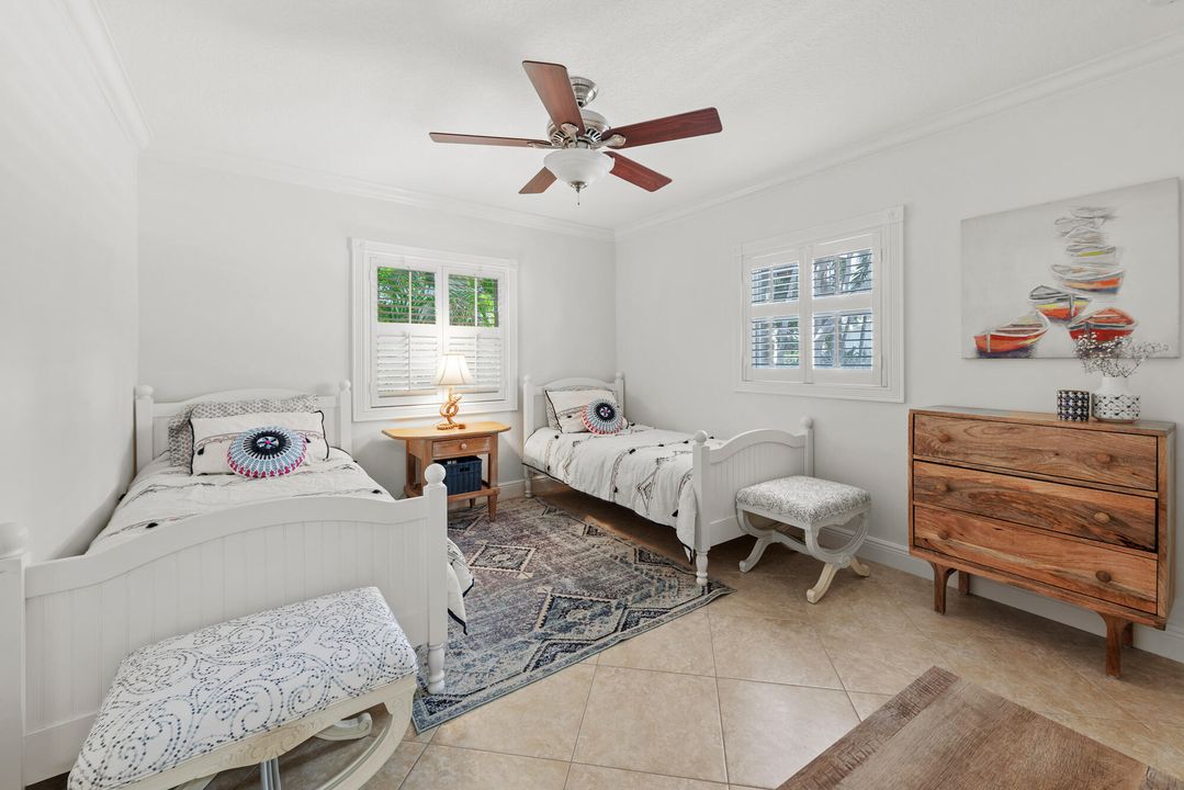 En Renta: $14,000 (4 camas, 3 baños, 2530 Pies cuadrados)