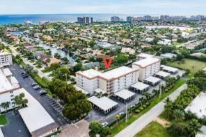 For Sale: $439,000 (2 beds, 2 baths, 1107 Square Feet)