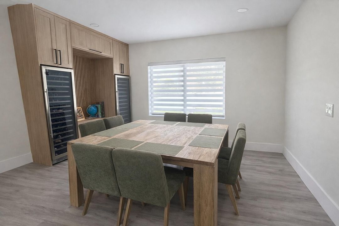 For Sale: $1,680,000 (6 beds, 4 baths, 3300 Square Feet)