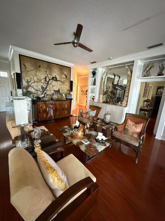 В аренду: $5,000 (3 спален, 2 ванн, 1577 Квадратных фут)