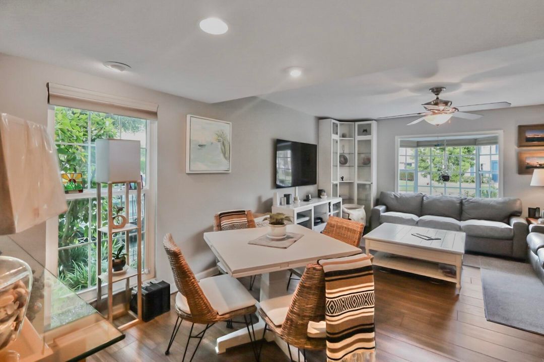 En Venta: $330,000 (3 camas, 2 baños, 1496 Pies cuadrados)