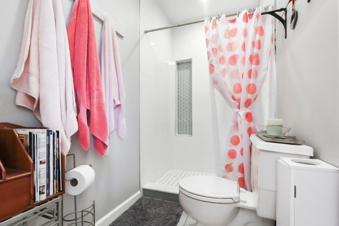 En Venta: $330,000 (3 camas, 2 baños, 1496 Pies cuadrados)