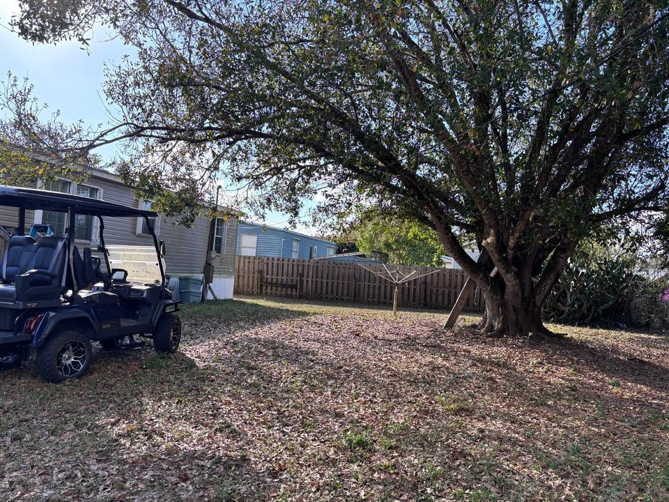 For Sale: $90,000 (2 beds, 2 baths, 1200 Square Feet)