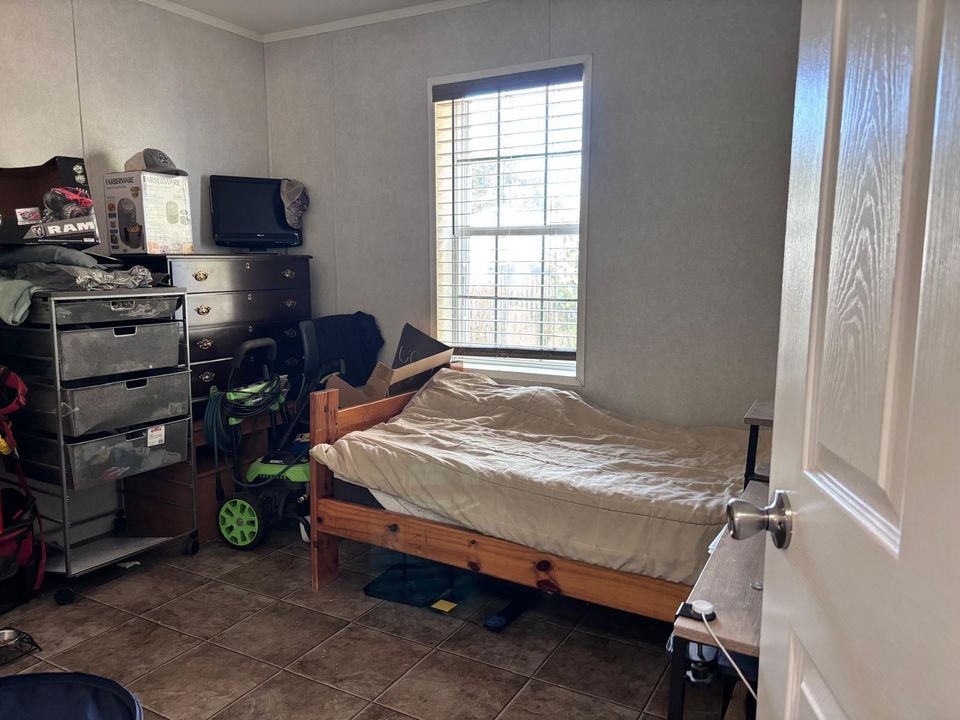 For Sale: $90,000 (2 beds, 2 baths, 1200 Square Feet)