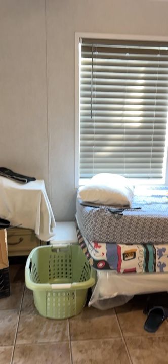 For Sale: $90,000 (2 beds, 2 baths, 1200 Square Feet)