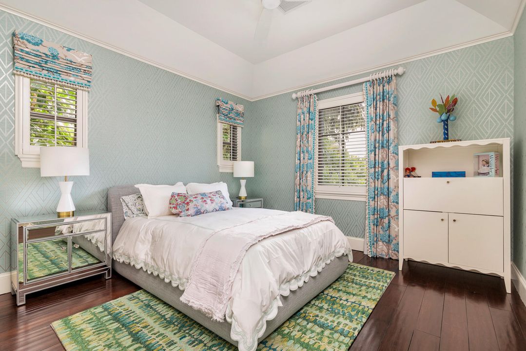 For Sale: $7,200,000 (6 beds, 4 baths, 3929 Square Feet)