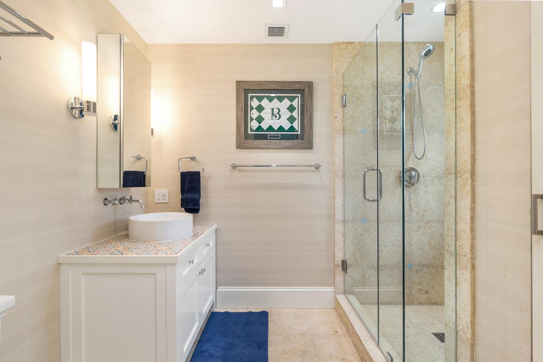 For Sale: $7,200,000 (6 beds, 4 baths, 3929 Square Feet)