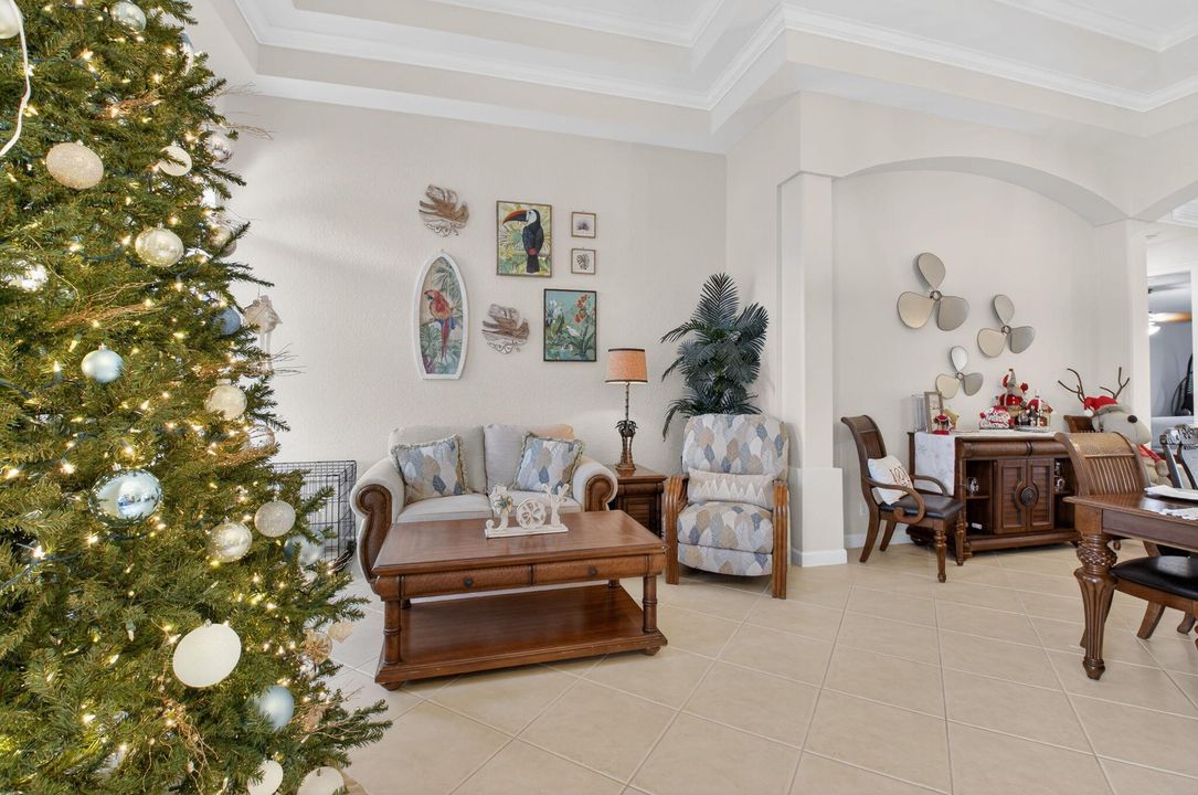 For Sale: $1,450,000 (6 beds, 4 baths, 3684 Square Feet)