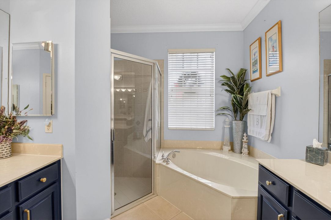 For Sale: $1,450,000 (6 beds, 4 baths, 3684 Square Feet)