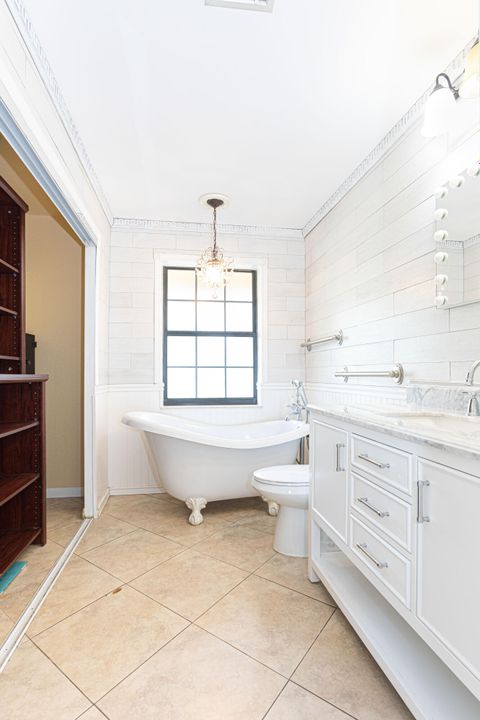 En Renta: $5,000 (4 camas, 2 baños, 1858 Pies cuadrados)