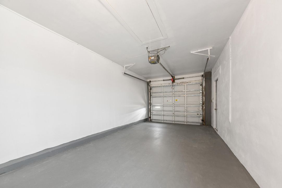 待售: $379,900 (2 贝兹, 2 浴室, 1364 平方英尺)