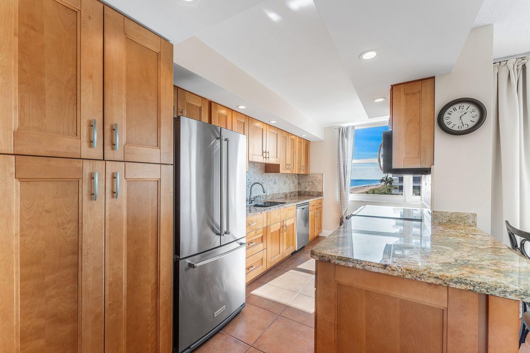 En Renta: $4,750 (2 camas, 2 baños, 1230 Pies cuadrados)