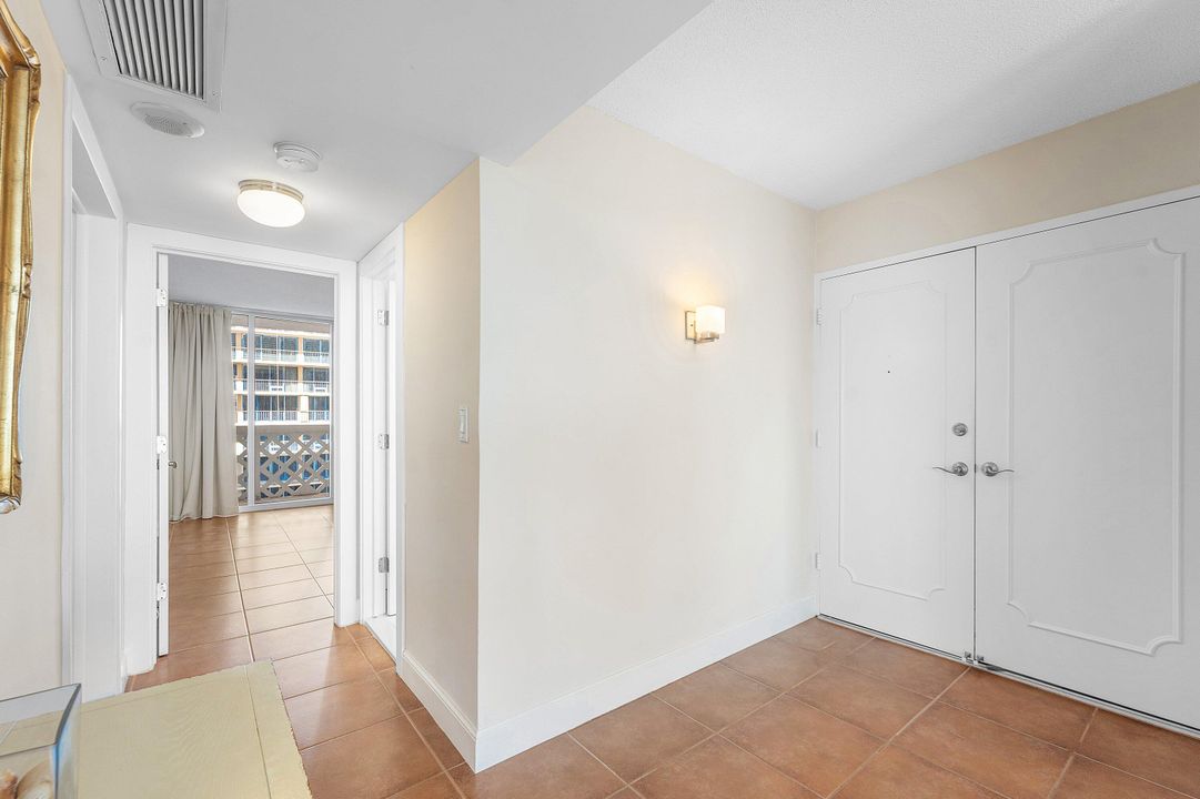 En Renta: $4,750 (2 camas, 2 baños, 1230 Pies cuadrados)