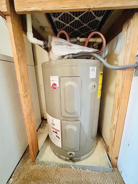 待售: $79,000 (1 贝兹, 1 浴室, 629 平方英尺)