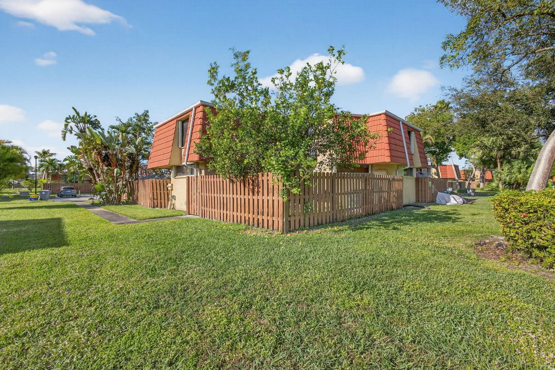 En Renta: $2,600 (2 camas, 2 baños, 1347 Pies cuadrados)