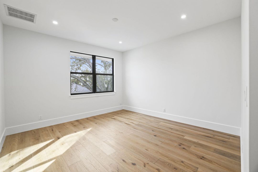 En Venta: $2,695,000 (4 camas, 4 baños, 3040 Pies cuadrados)