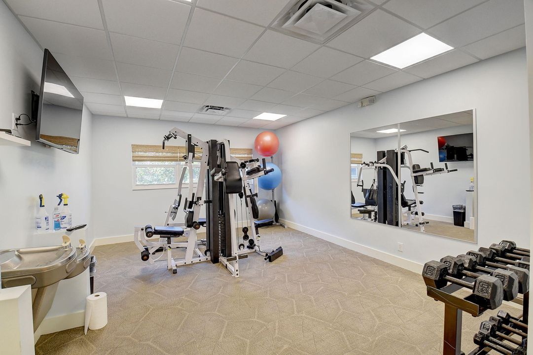 待售: $345,000 (2 贝兹, 2 浴室, 1100 平方英尺)