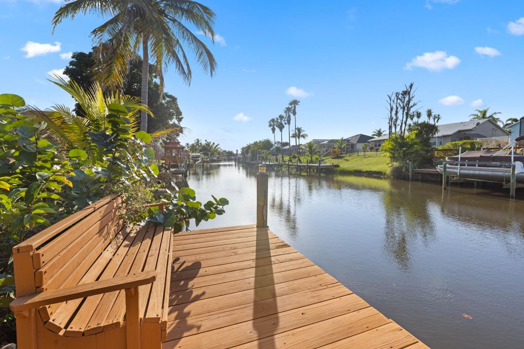 合同活跃: $649,900 (3 贝兹, 2 浴室, 1902 平方英尺)