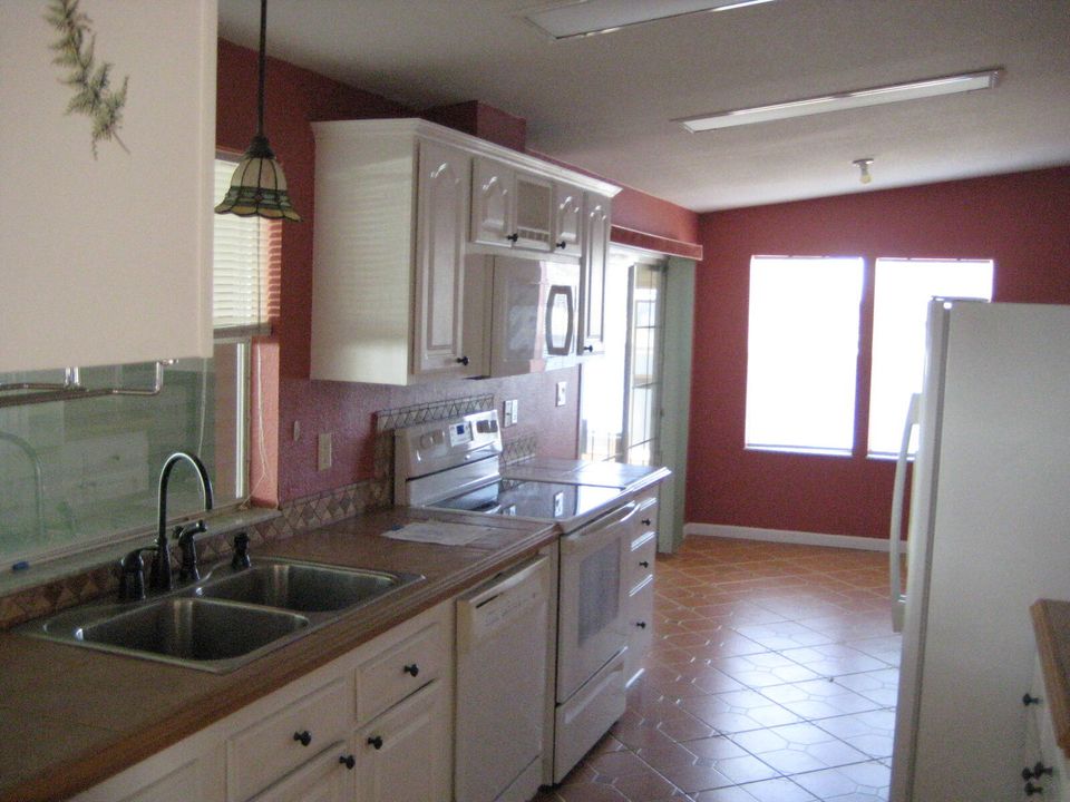 En Venta: $108,000 (2 camas, 2 baños, 1475 Pies cuadrados)