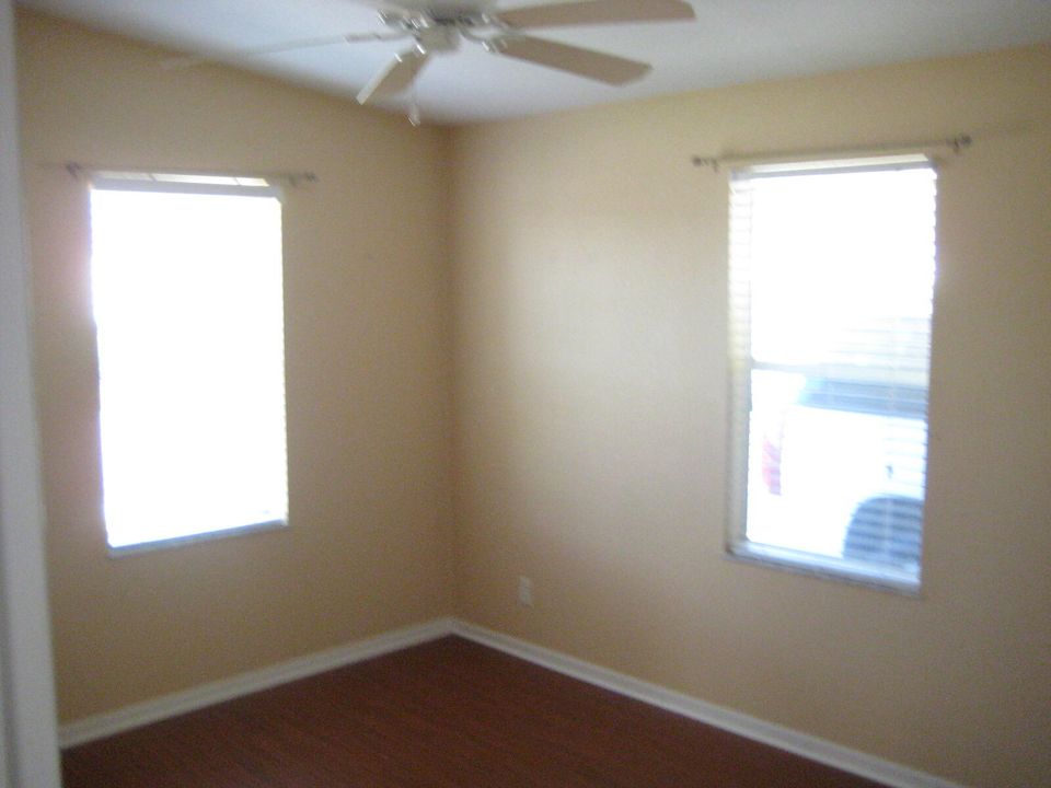 En Venta: $108,000 (2 camas, 2 baños, 1475 Pies cuadrados)