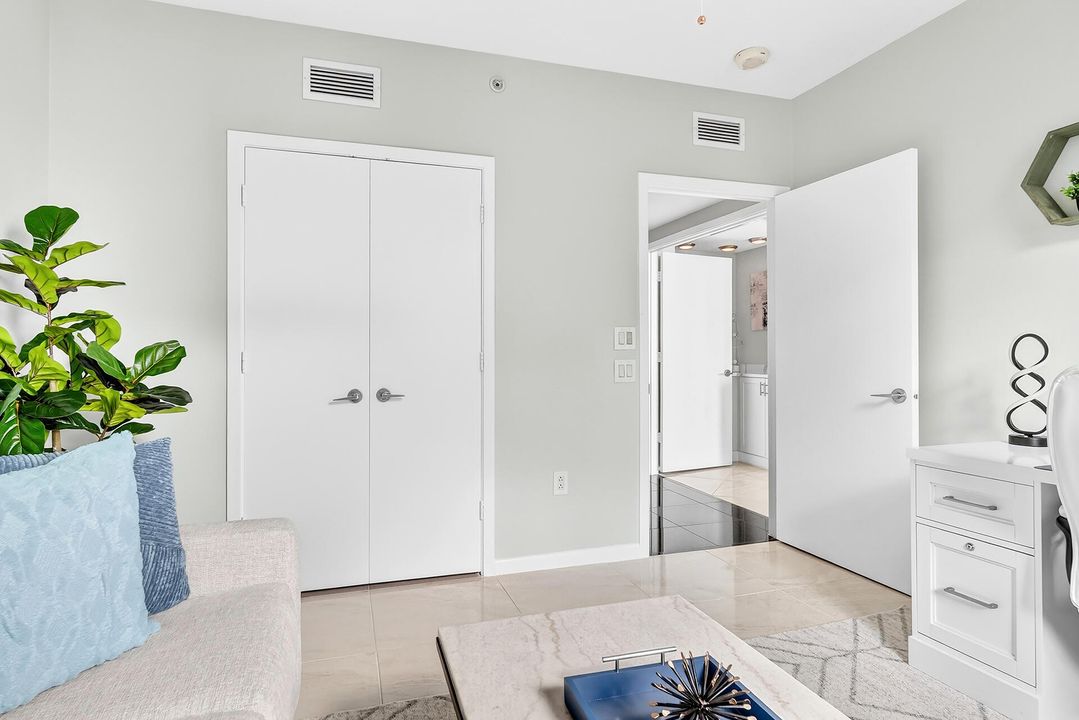 For Rent: $6,000 (3 beds, 3 baths, 2350 Square Feet)