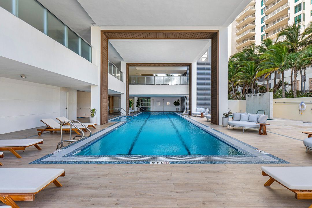 En Venta: $2,100,000 (2 camas, 2 baños, 1755 Pies cuadrados)