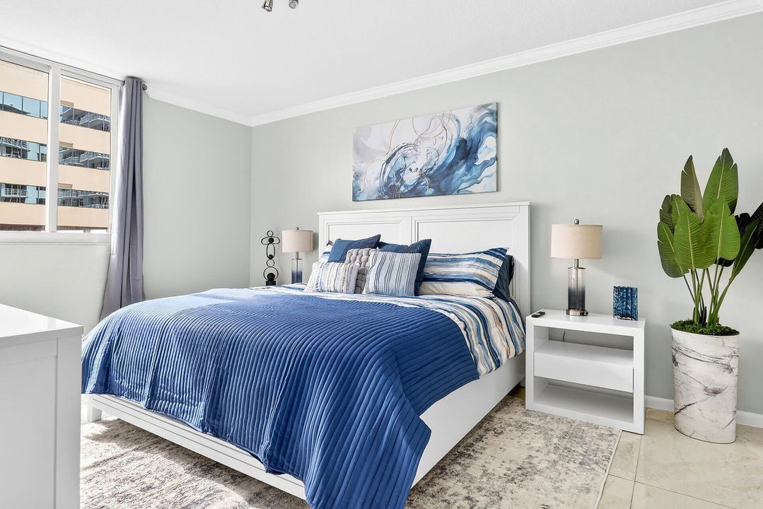 For Rent: $6,000 (3 beds, 3 baths, 2350 Square Feet)