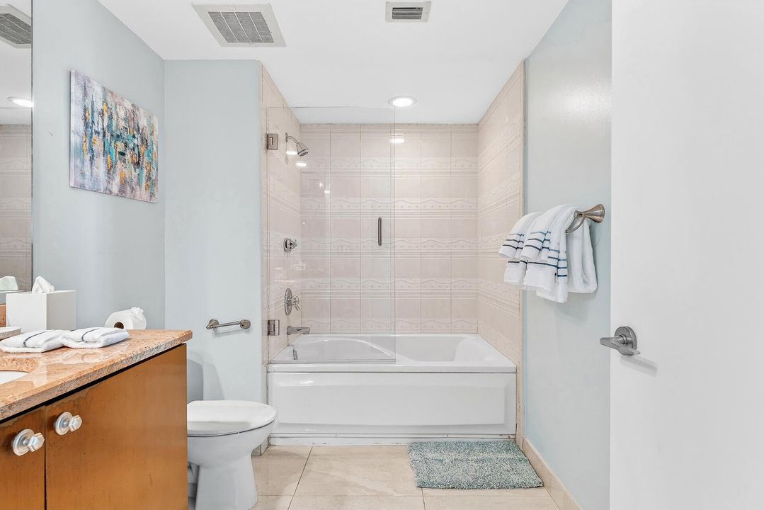 For Rent: $6,000 (3 beds, 3 baths, 2350 Square Feet)