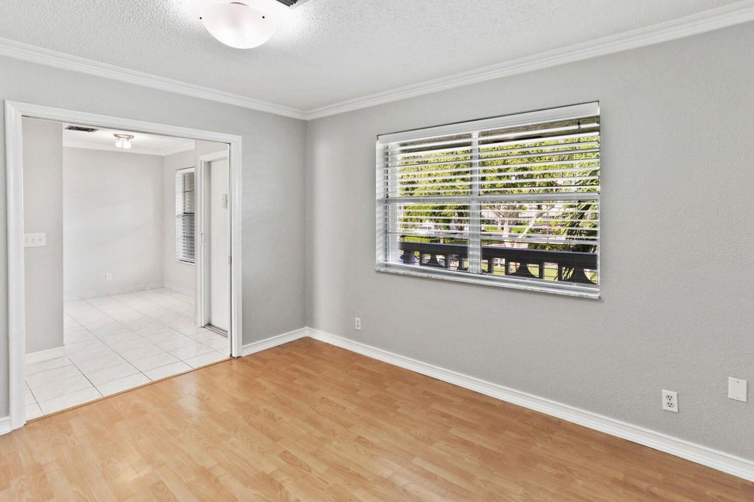 For Rent: $1,900 (2 beds, 2 baths, 1167 Square Feet)