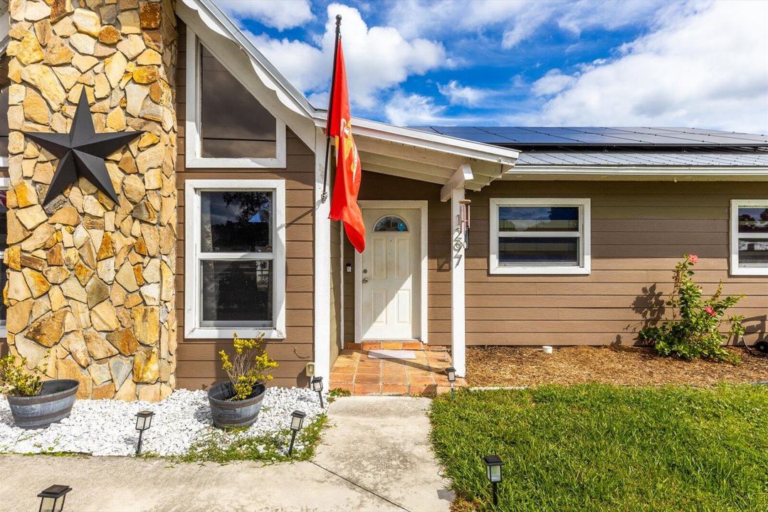 待售: $465,000 (4 贝兹, 2 浴室, 1750 平方英尺)