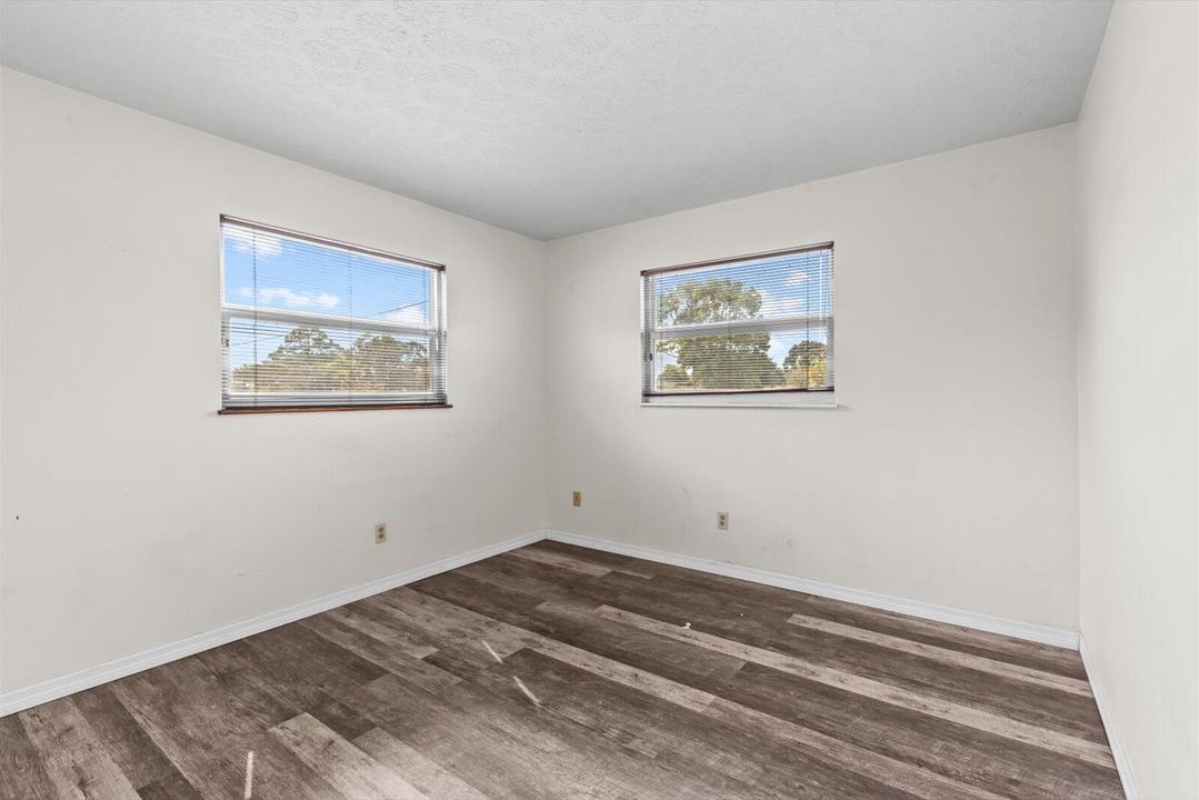 待售: $465,000 (4 贝兹, 2 浴室, 1750 平方英尺)