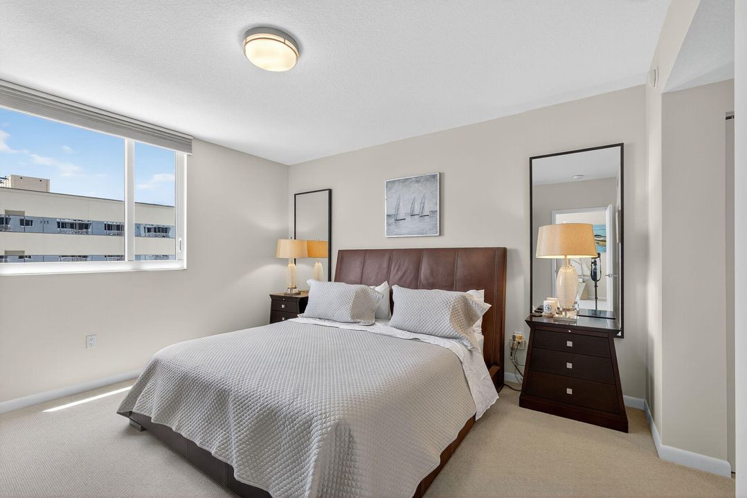 For Rent: $4,200 (2 beds, 2 baths, 1175 Square Feet)