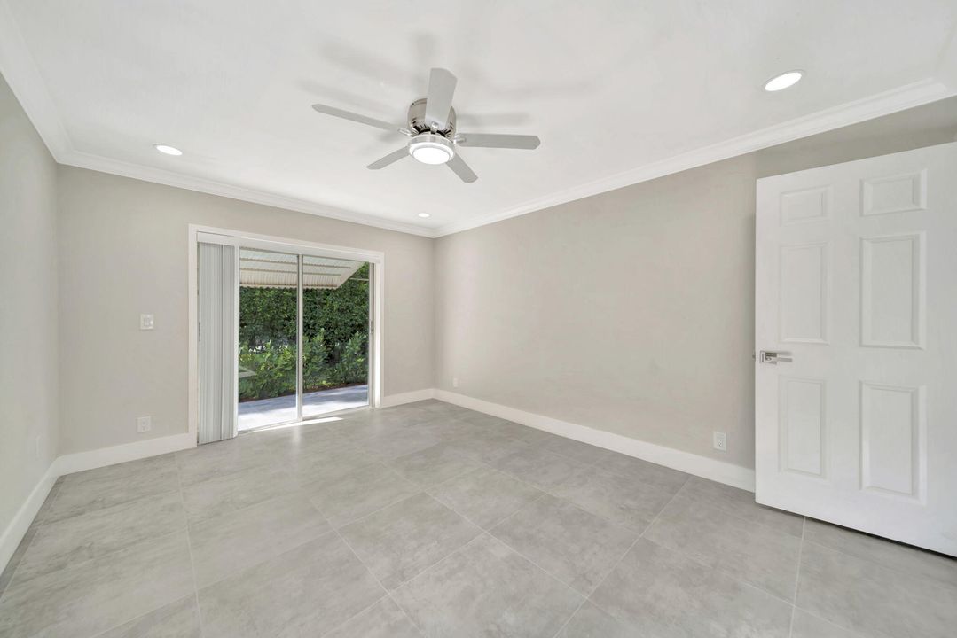 En Venta: $319,000 (2 camas, 2 baños, 1200 Pies cuadrados)