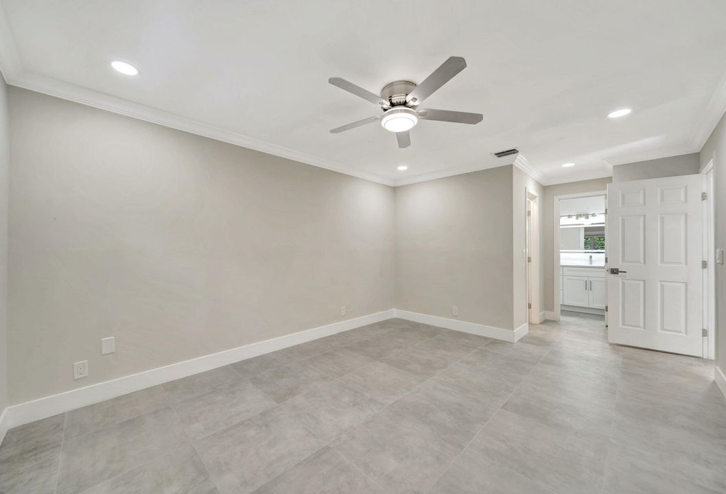 En Venta: $319,000 (2 camas, 2 baños, 1200 Pies cuadrados)