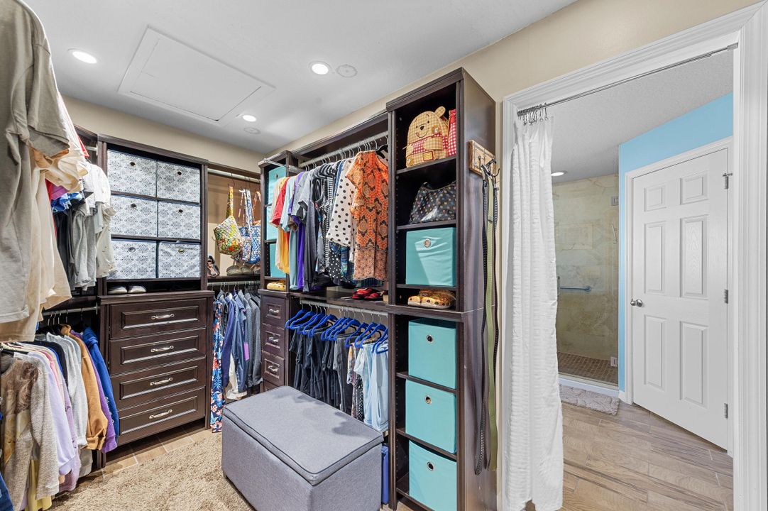 For Sale: $470,000 (4 beds, 3 baths, 2285 Square Feet)