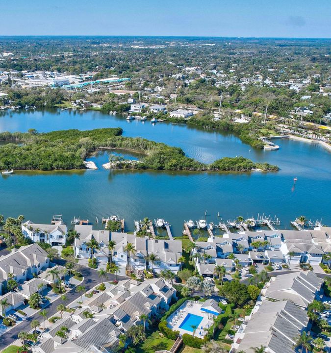 En Venta: $4,300,000 (3 camas, 2 baños, 2104 Pies cuadrados)