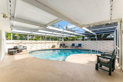 For Sale: $799,000 (3 beds, 2 baths, 1910 Square Feet)