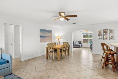 For Sale: $799,000 (3 beds, 2 baths, 1910 Square Feet)