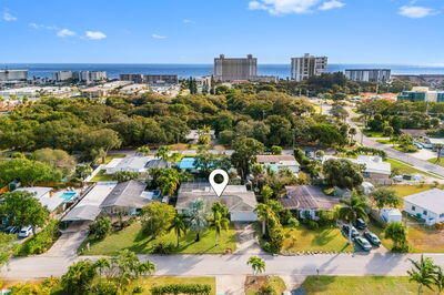 For Sale: $799,000 (3 beds, 2 baths, 1910 Square Feet)