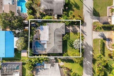 For Sale: $799,000 (3 beds, 2 baths, 1910 Square Feet)