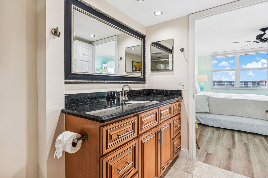 待售: $325,000 (2 贝兹, 2 浴室, 1200 平方英尺)