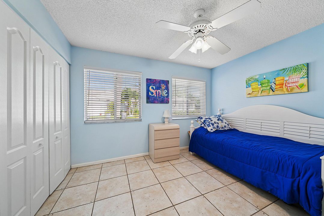 待售: $449,000 (2 贝兹, 2 浴室, 1339 平方英尺)