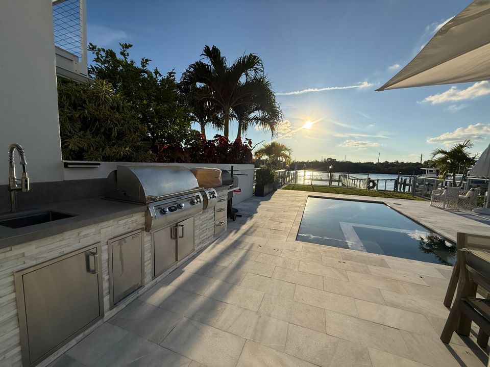 En Venta: $4,300,000 (3 camas, 2 baños, 2104 Pies cuadrados)