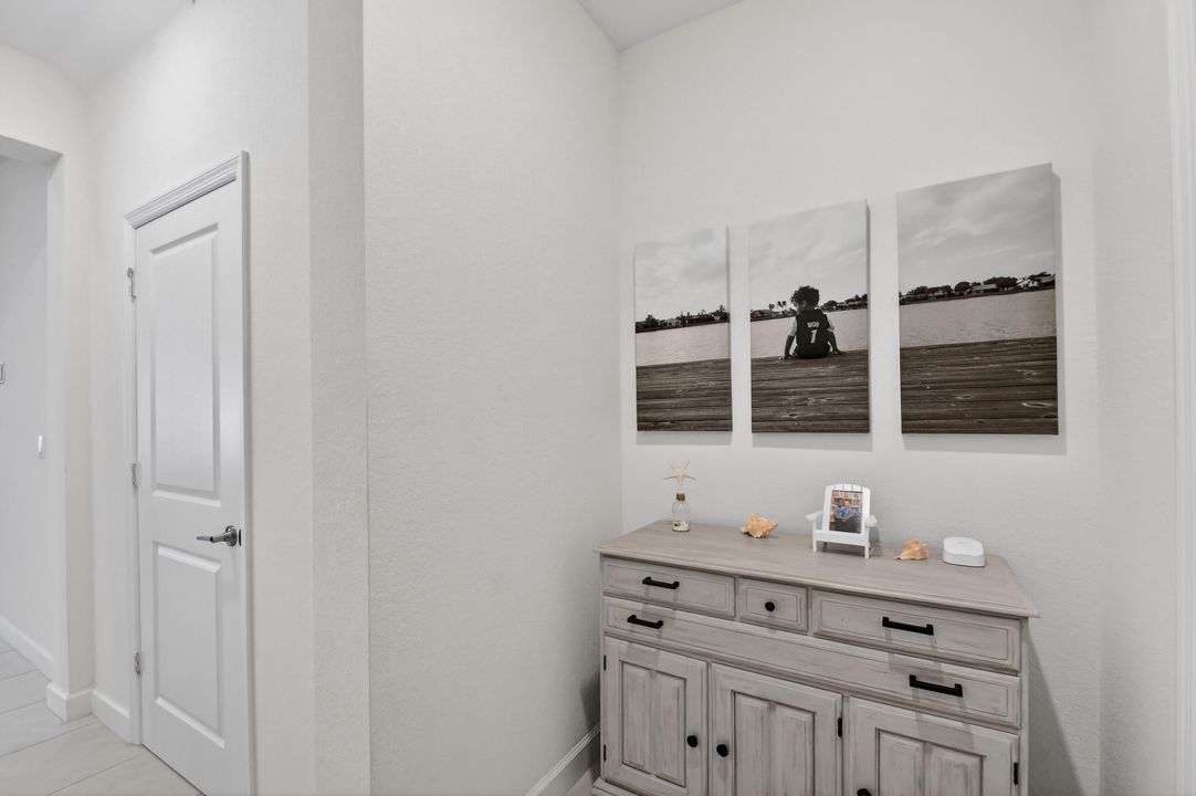 For Sale: $495,000 (3 beds, 2 baths, 1695 Square Feet)