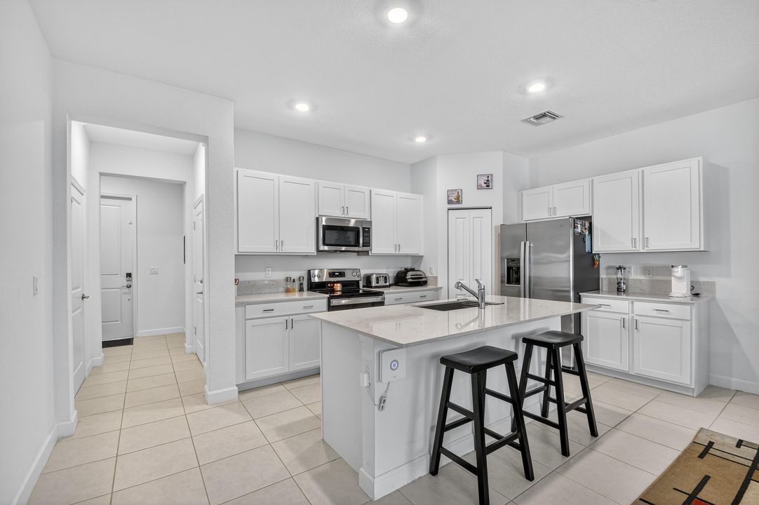 For Sale: $495,000 (3 beds, 2 baths, 1695 Square Feet)