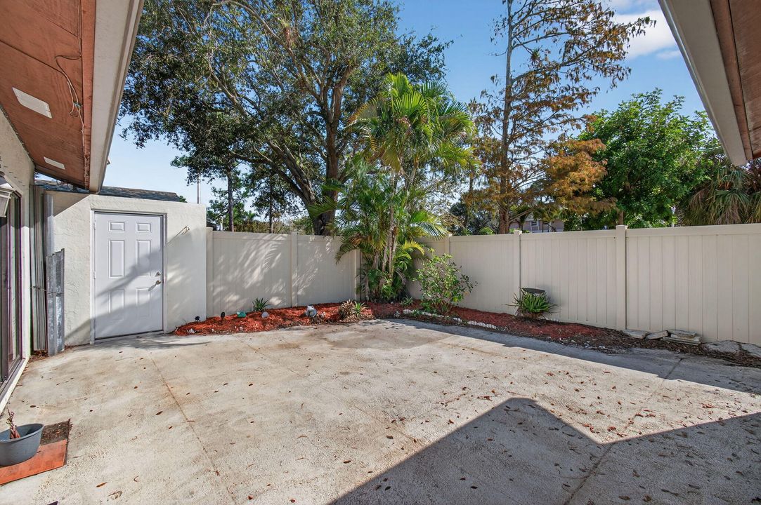 En Venta: $355,000 (2 camas, 2 baños, 1134 Pies cuadrados)