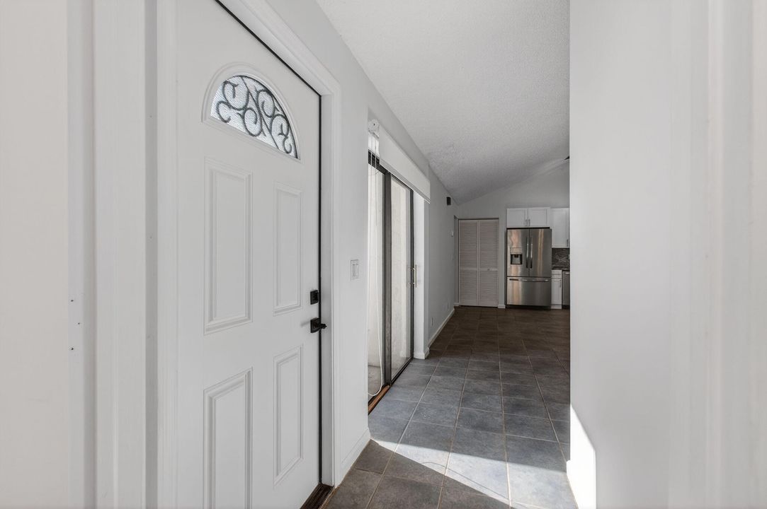 En Venta: $355,000 (2 camas, 2 baños, 1134 Pies cuadrados)