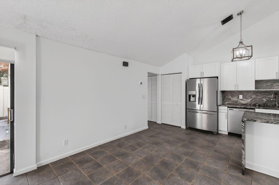 En Venta: $355,000 (2 camas, 2 baños, 1134 Pies cuadrados)