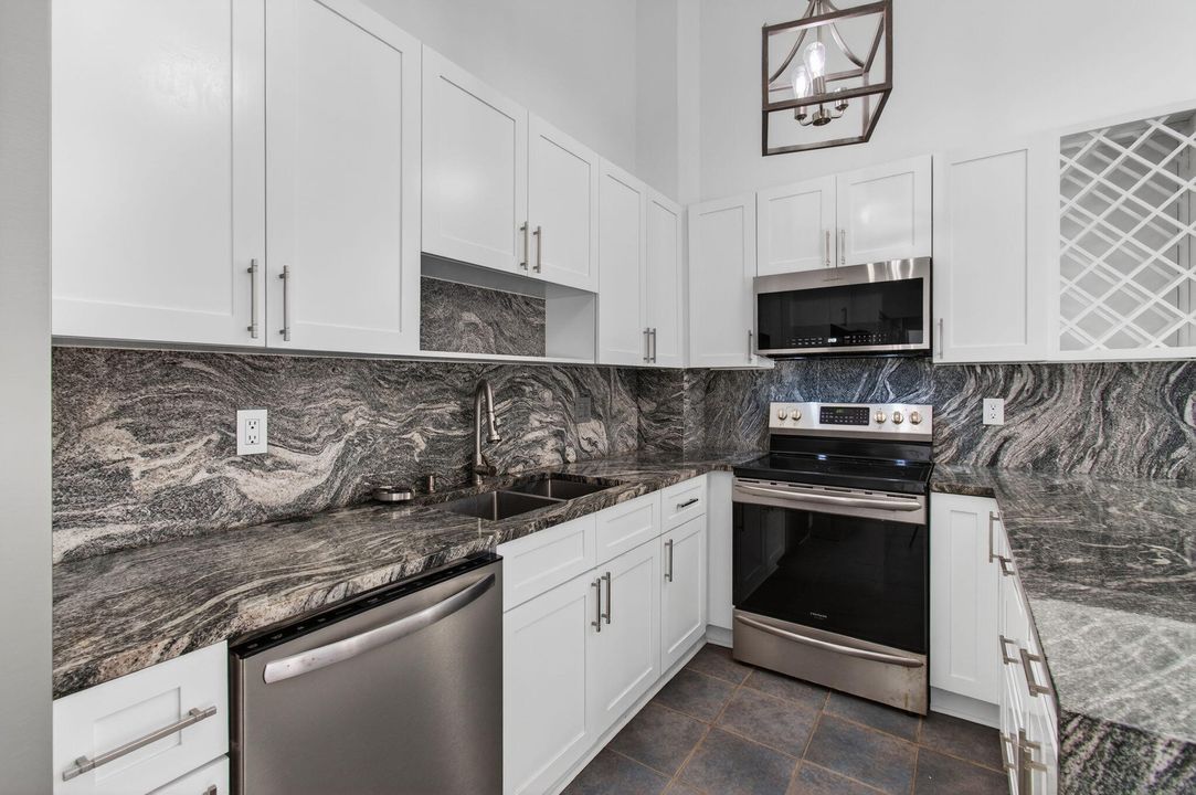 En Venta: $355,000 (2 camas, 2 baños, 1134 Pies cuadrados)